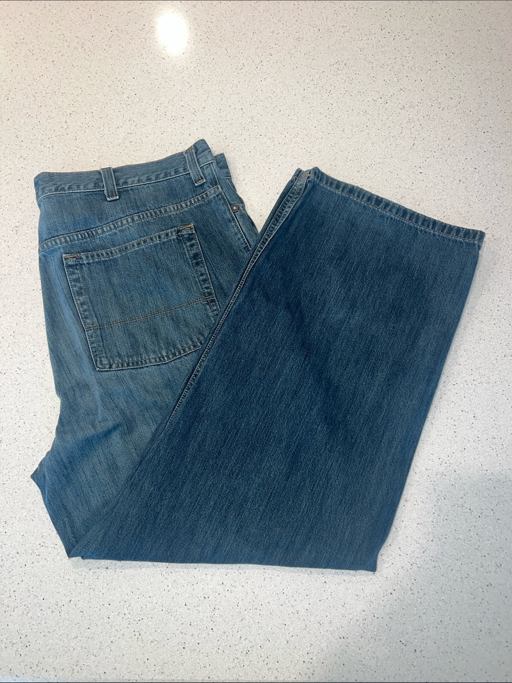 Old Navy Men's Straight Jeans in Medium and Dark Blue Wash